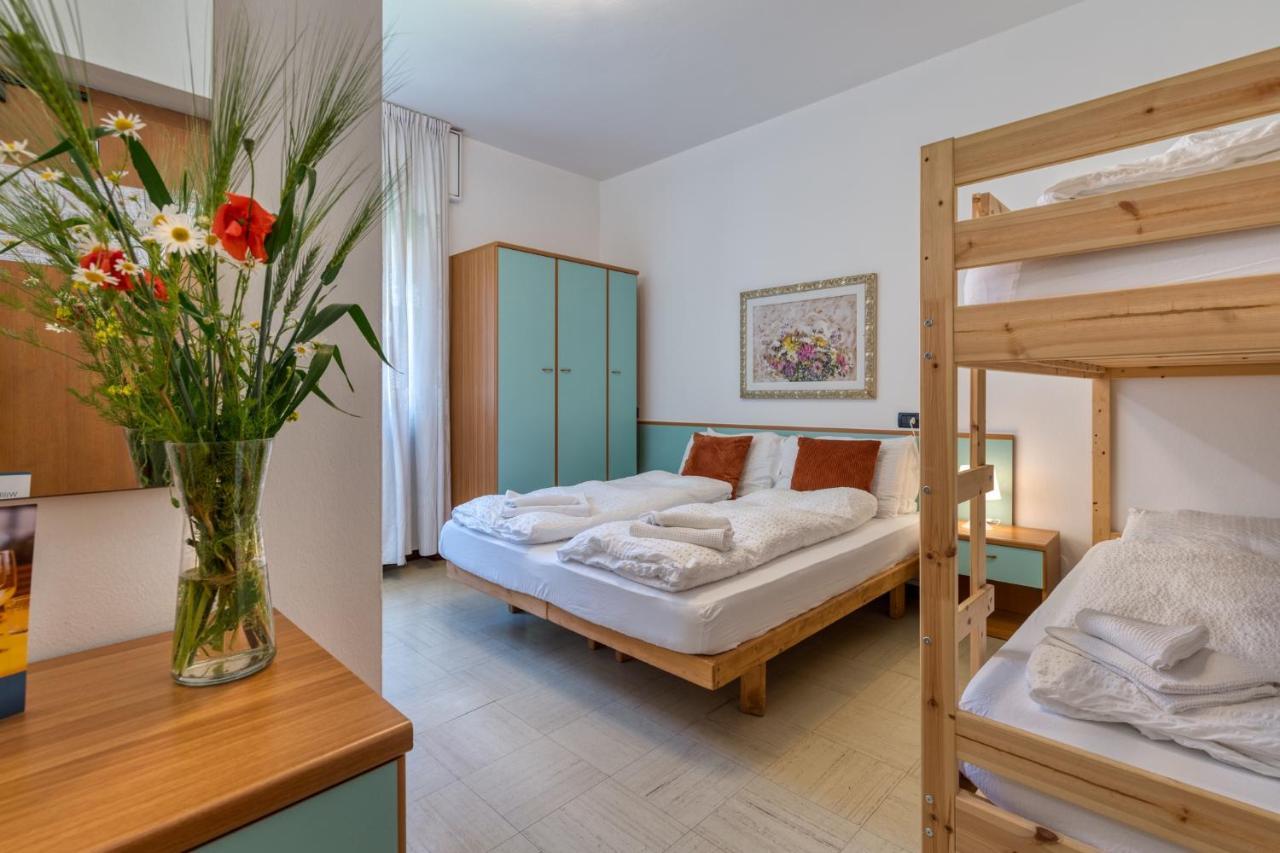 Hotel Martinelli Ronzo-Chienis Esterno foto