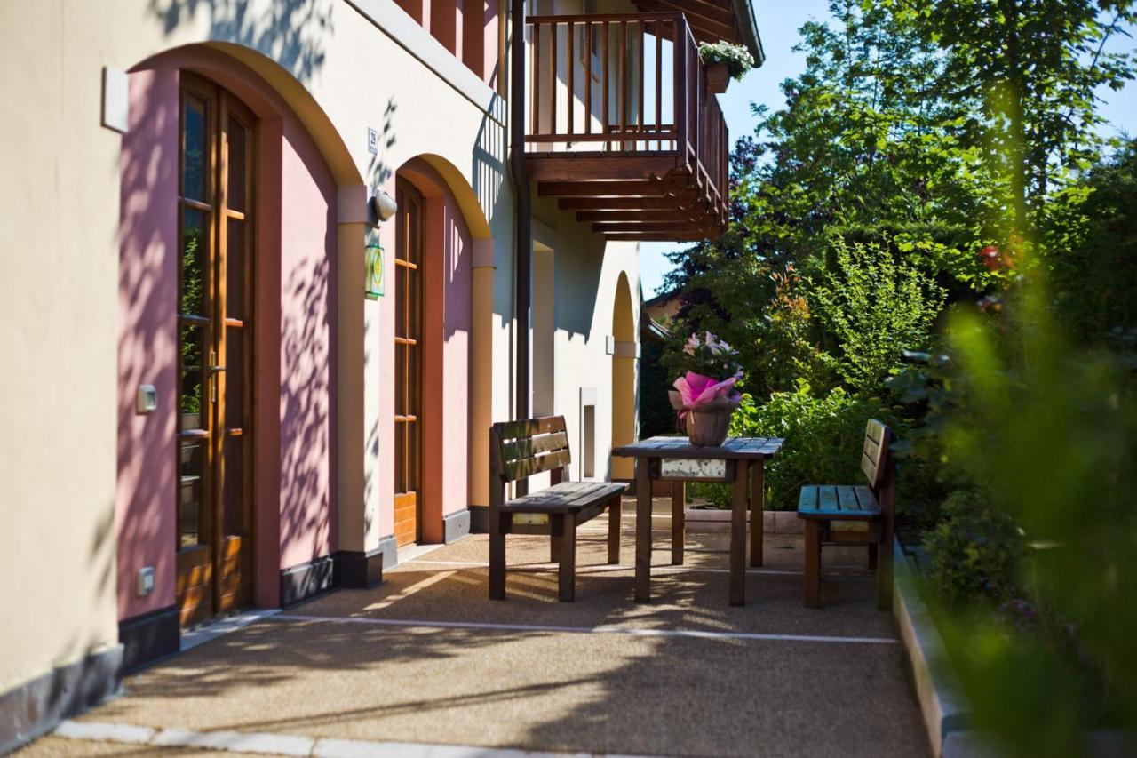 Hotel Martinelli Ronzo-Chienis Esterno foto