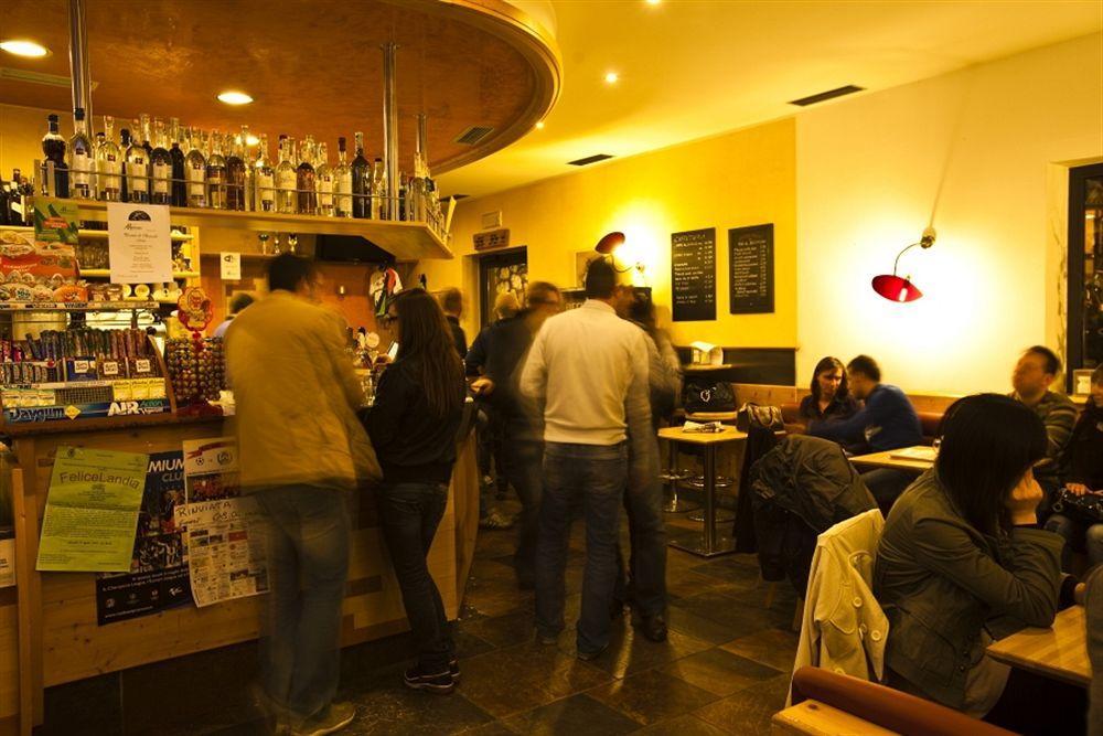 Hotel Martinelli Ronzo-Chienis Esterno foto